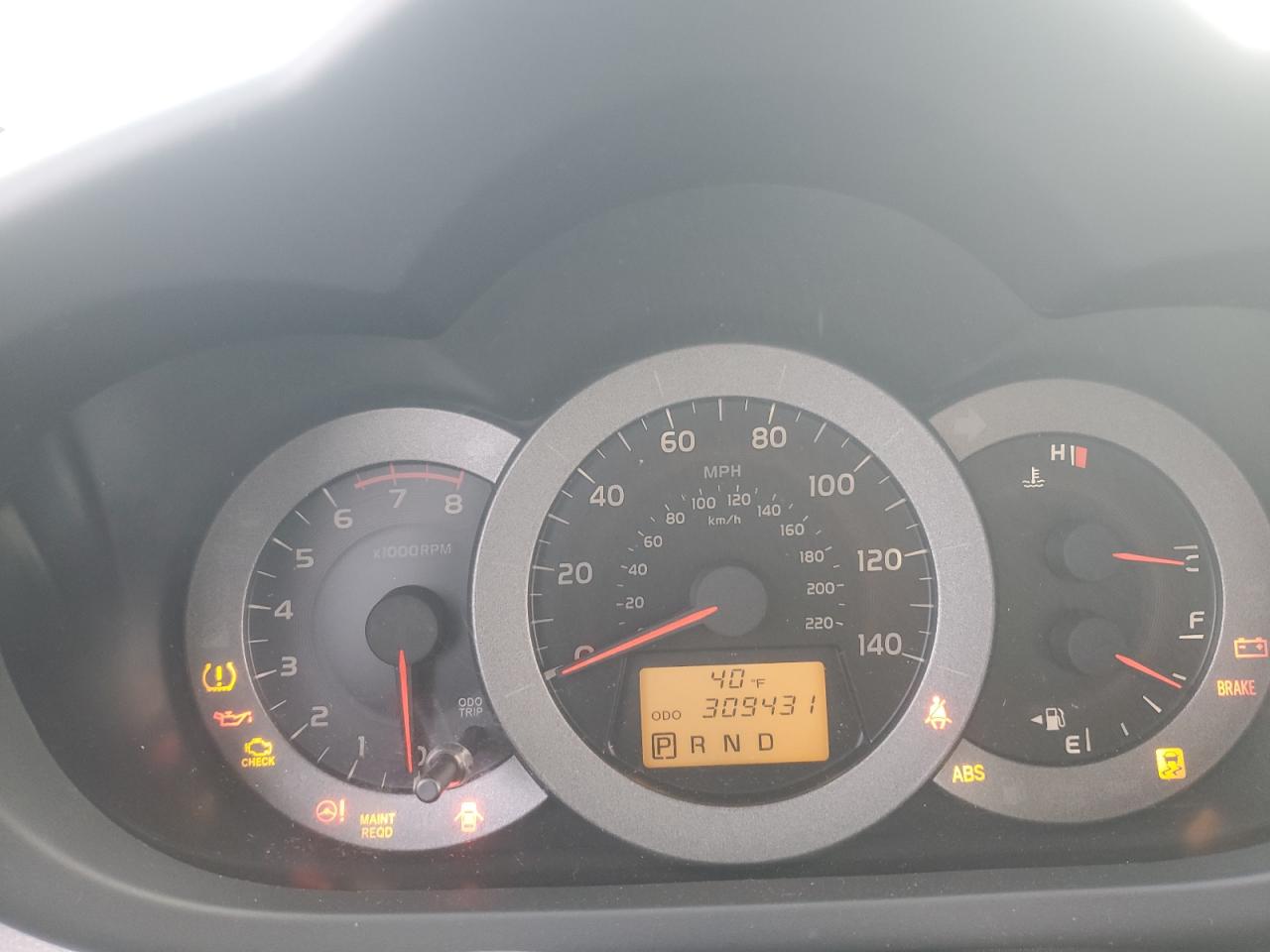 2010 Toyota RAV 4 - Image 9
