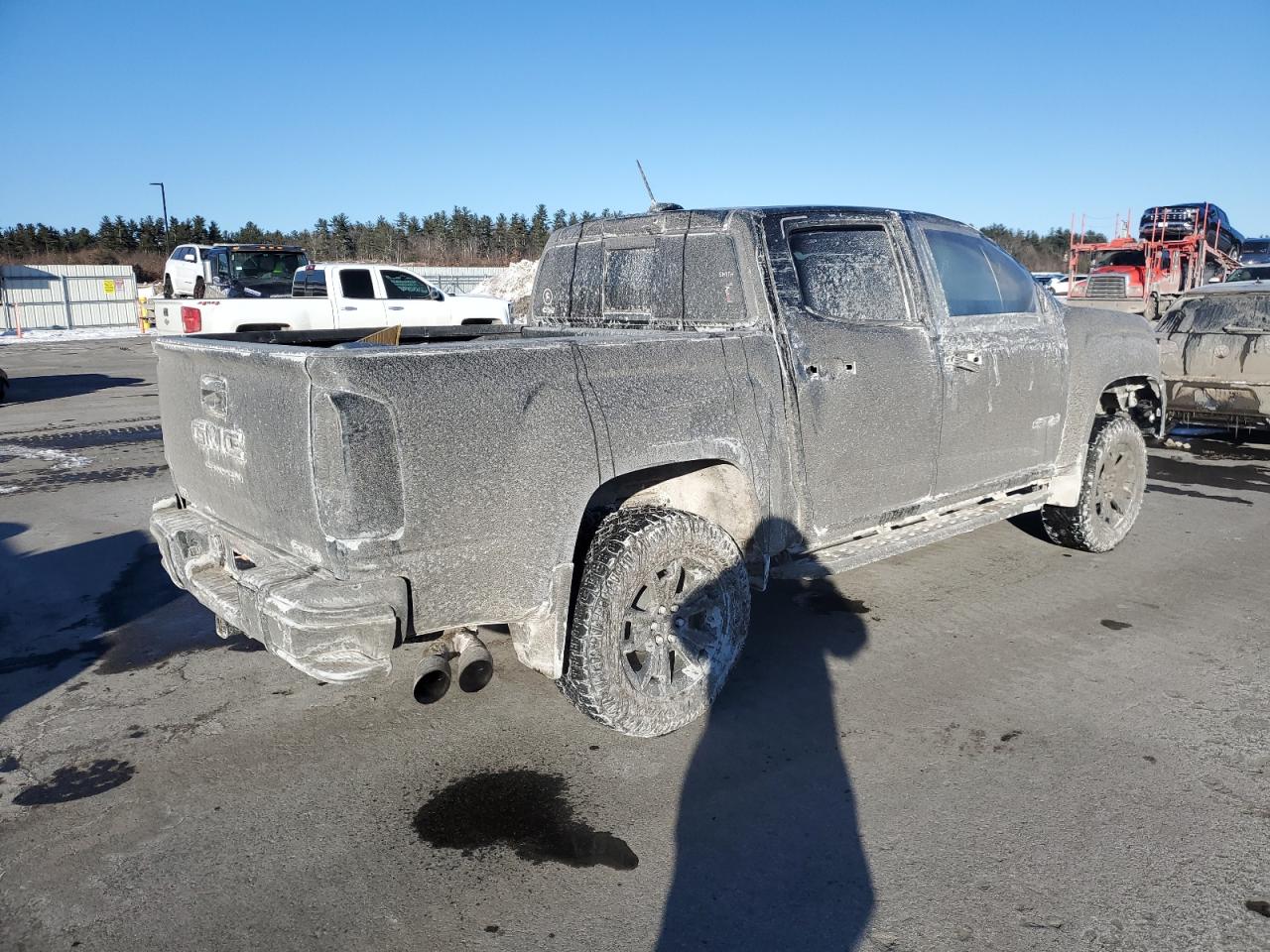 2022 GMC Canyon - Image 3