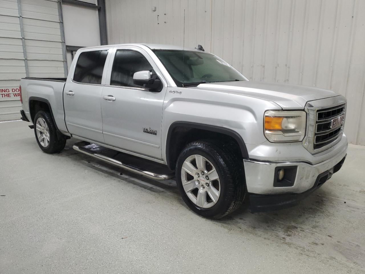 2015 GMC Sierra - Image 4