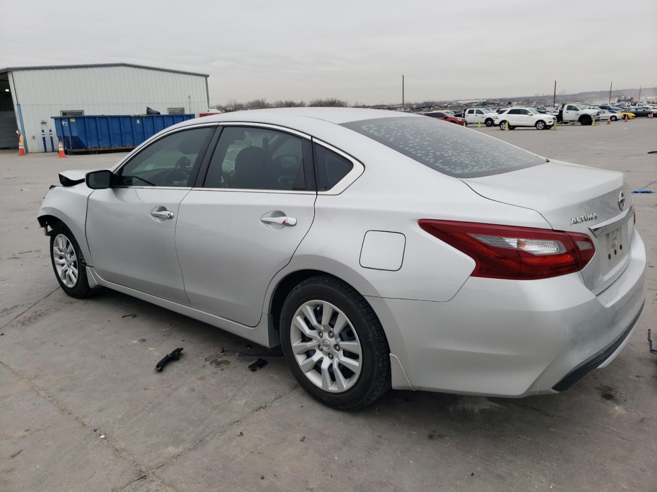 2018 Nissan Altima - Image 2