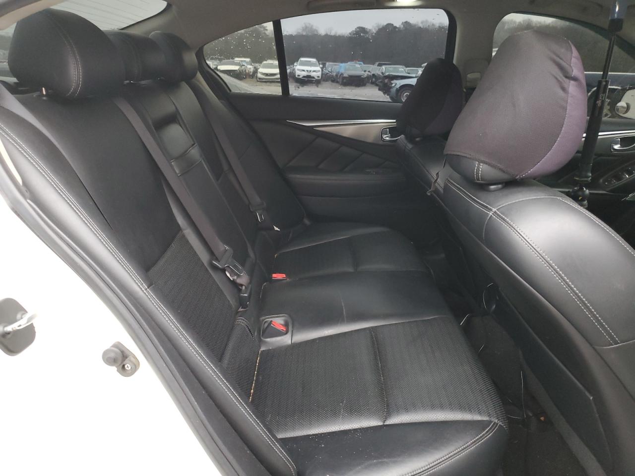 2017 Infiniti Q50 - Image 10