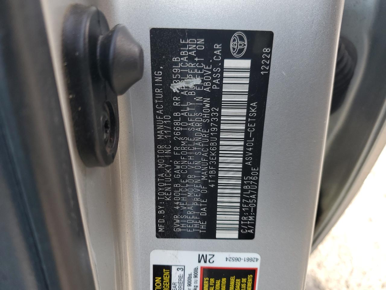 2011 Toyota Camry - Image 14