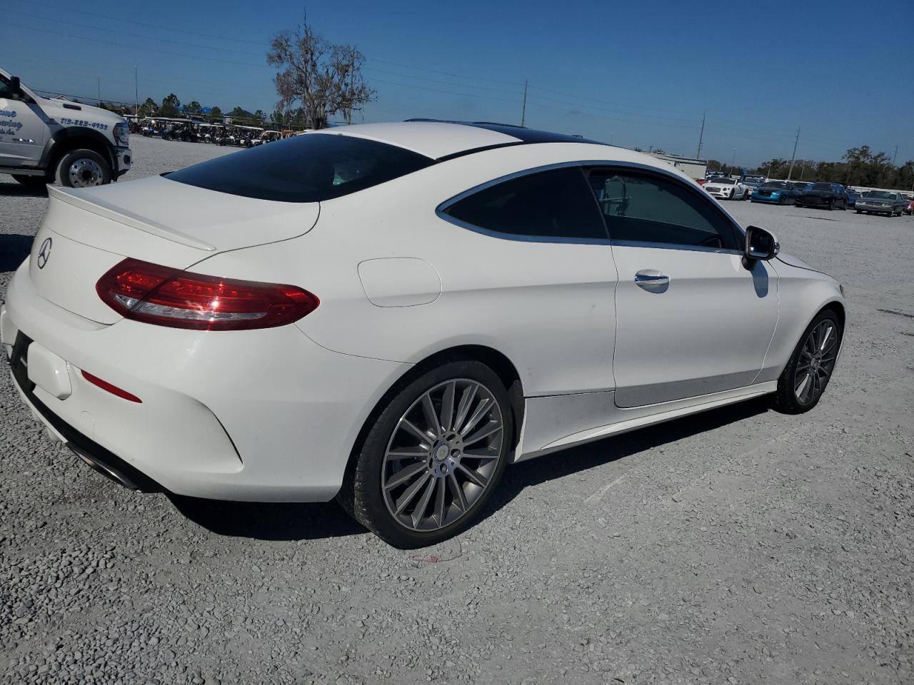 2017 Mercedes-Benz C-klasse - Image 3