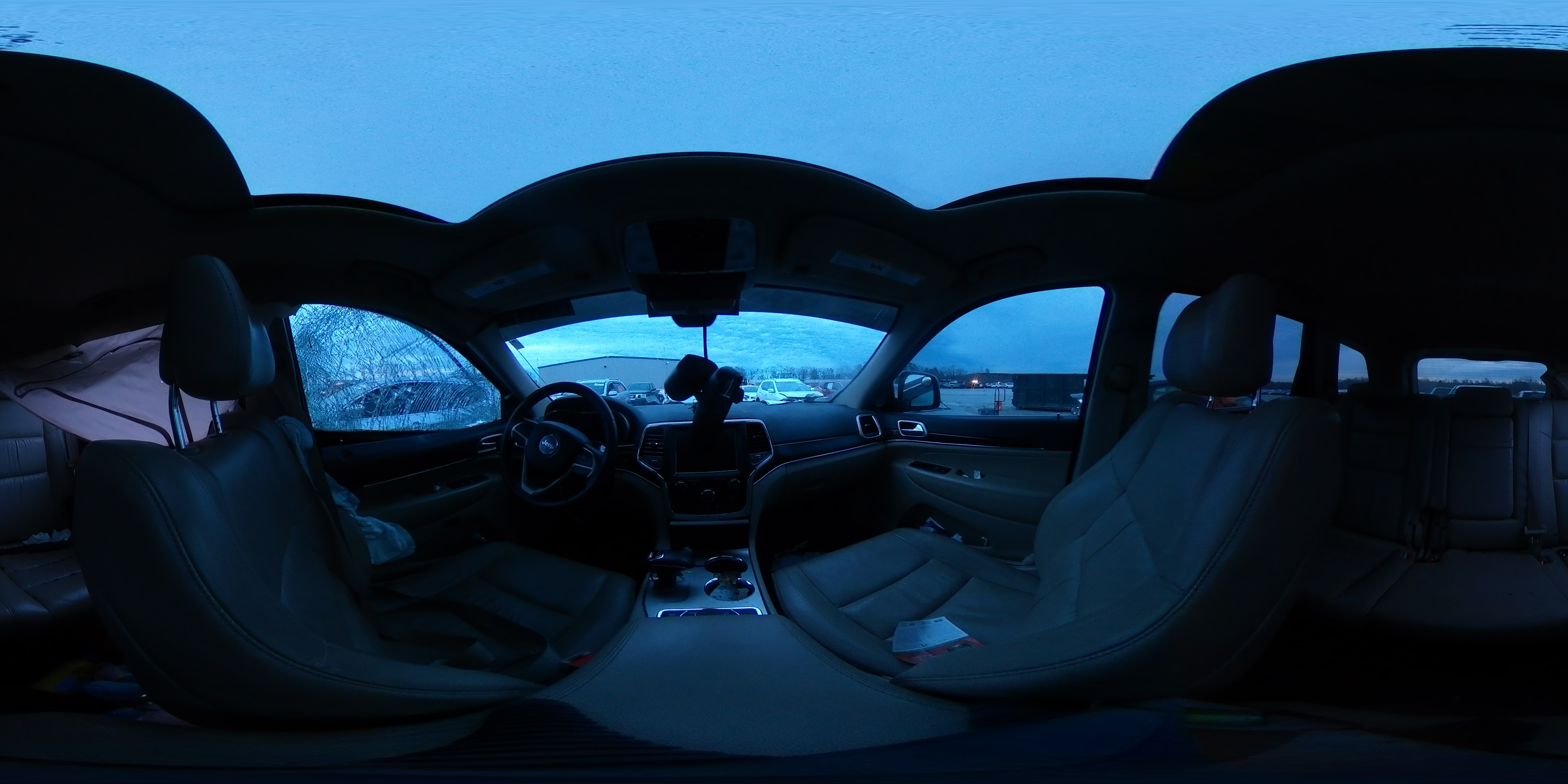 2015 Jeep Grand Cherokee - Image 13