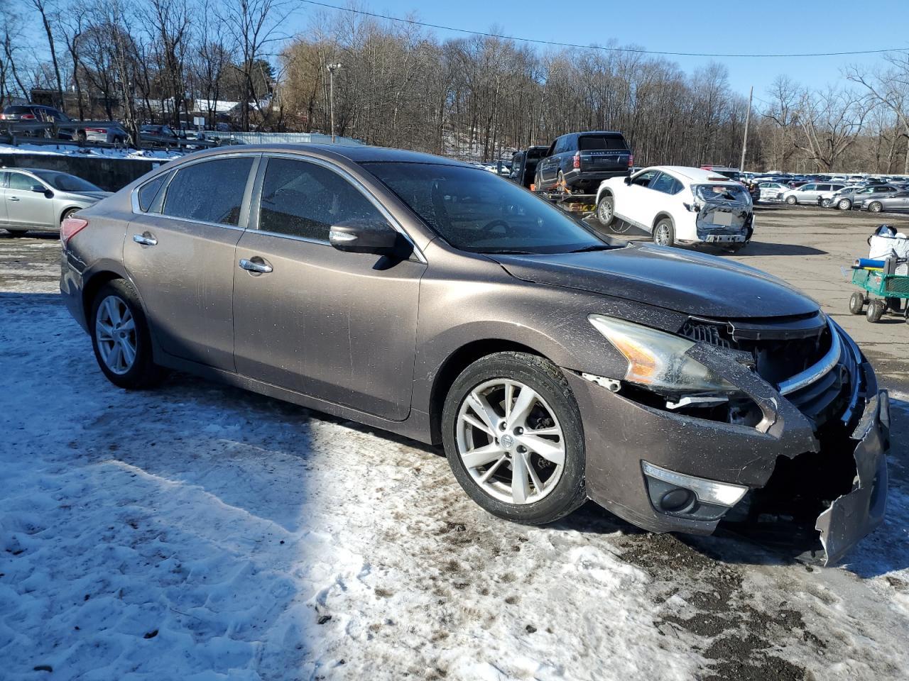 2013 Nissan Altima - Image 4