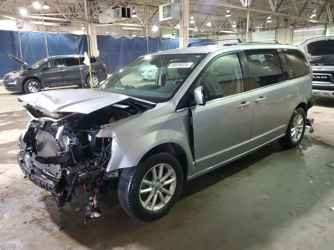 2019 Dodge Caravan - Image 1