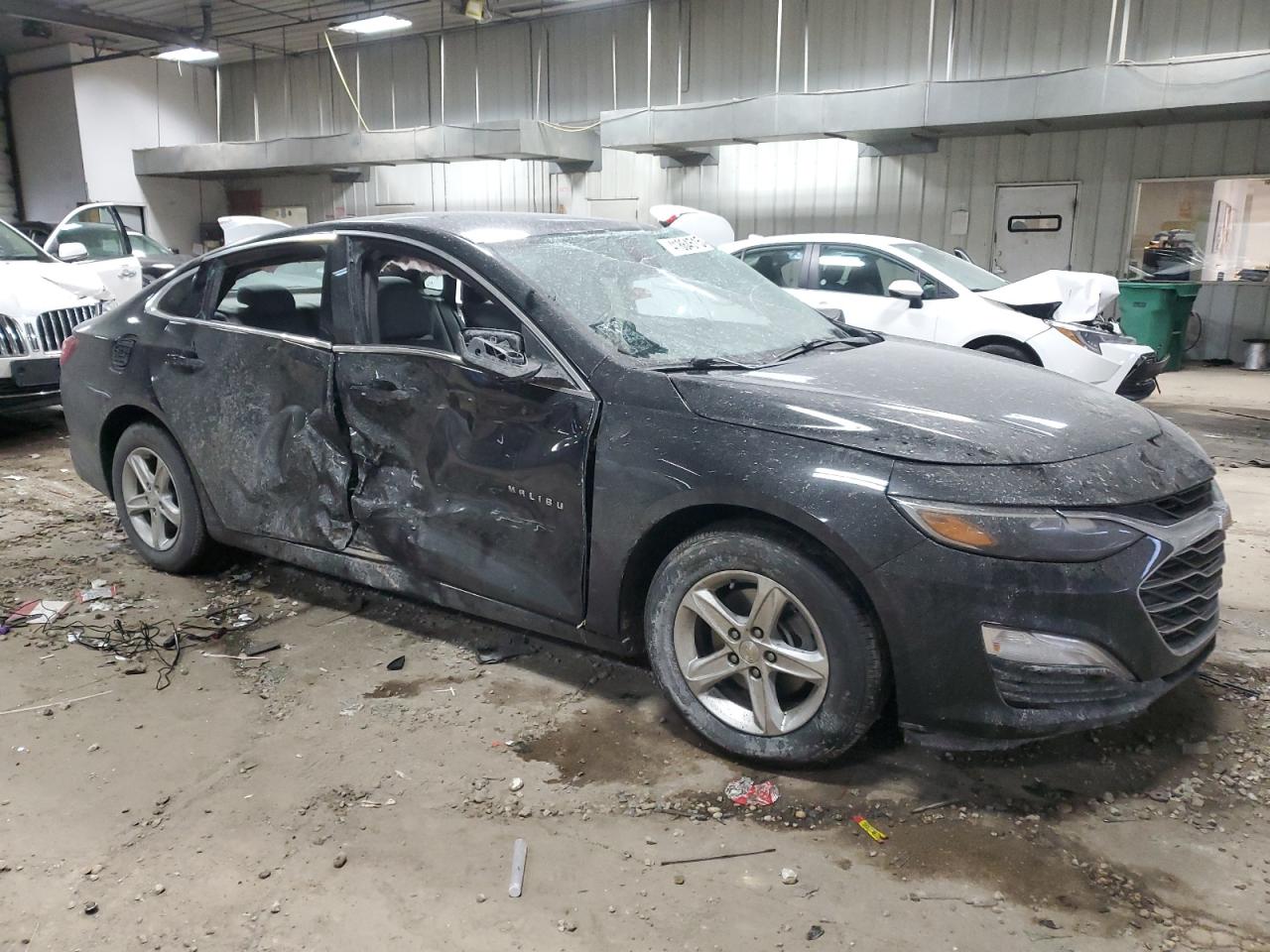 2019 Chevrolet Malibu - Image 4