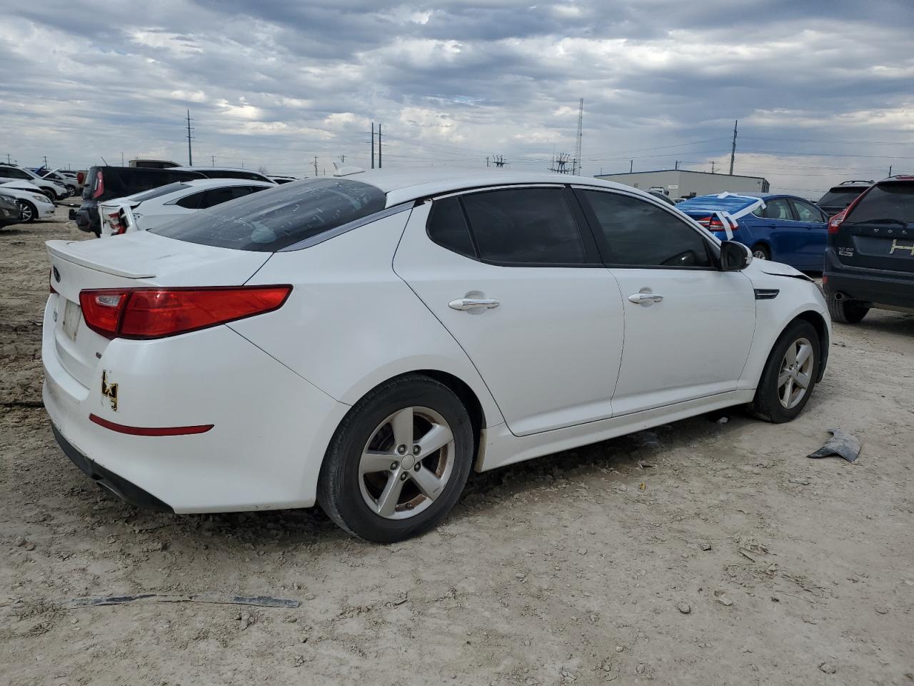 2015 Kia Optima - Image 3