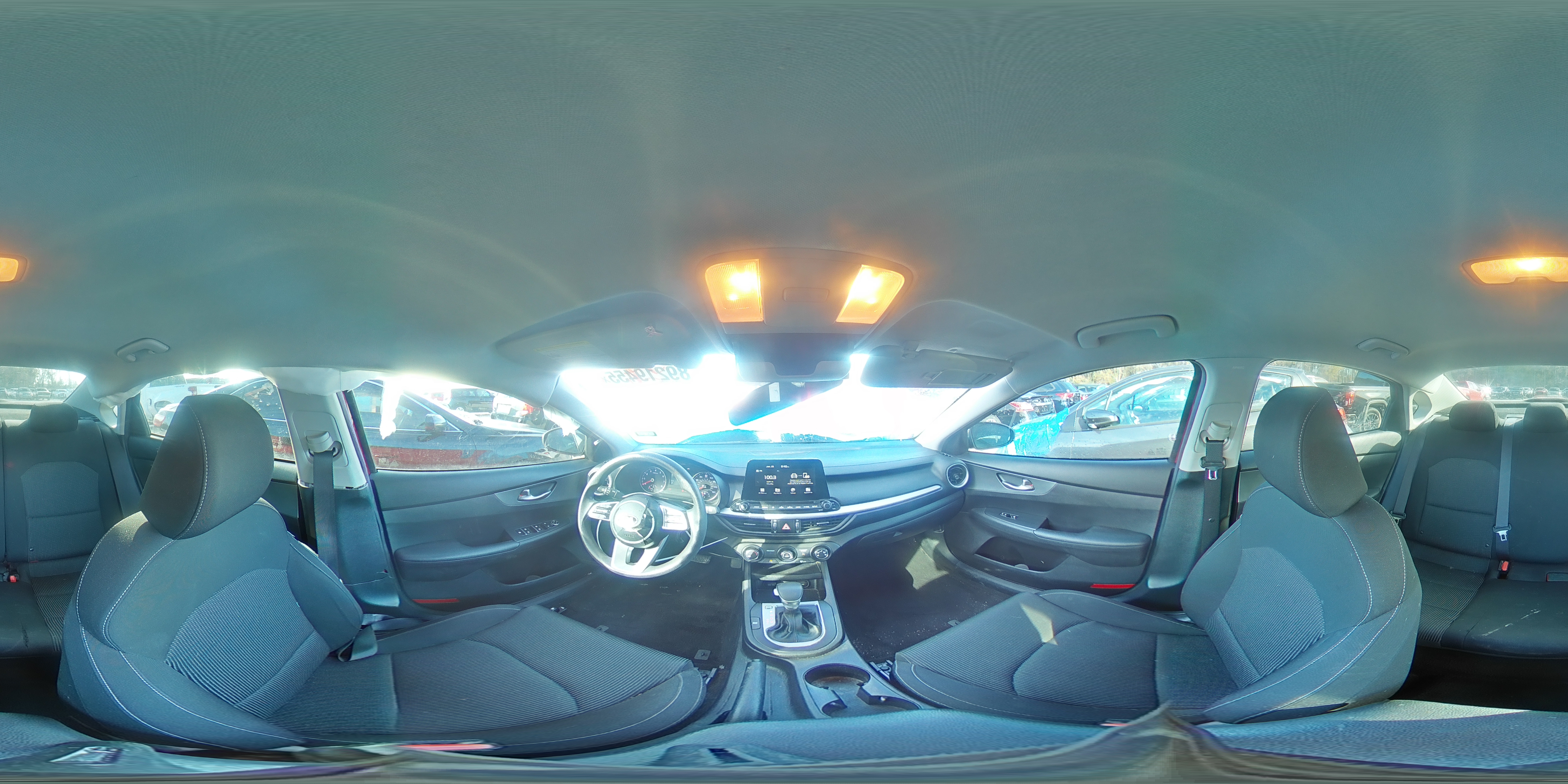 2021 Kia Forte - Image 12