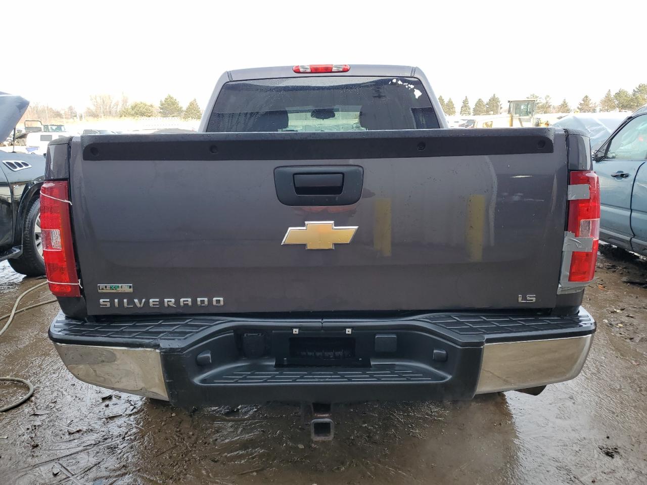 2010 Chevrolet Silverado - Image 6