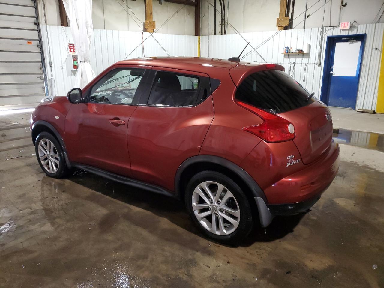 2011 Nissan Juke - Image 2
