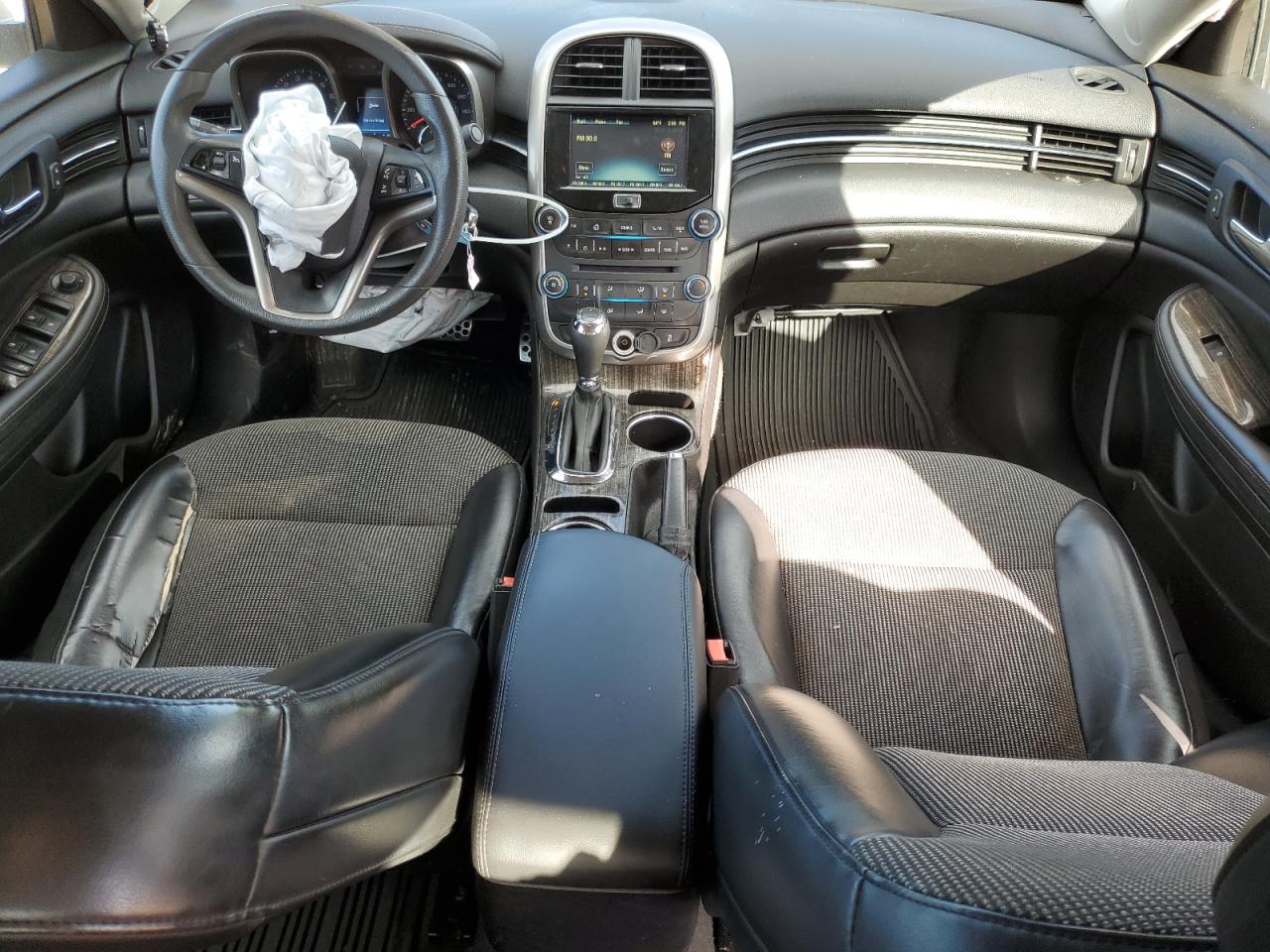 2014 Chevrolet Malibu - Image 8