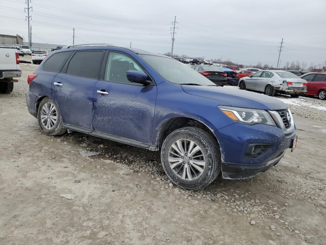 2020 Nissan Pathfinder - Image 4