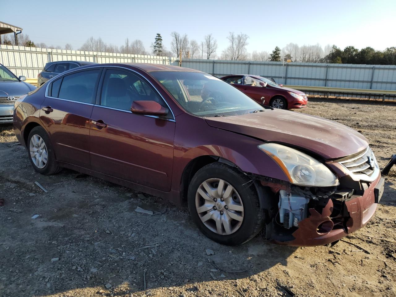 2010 Nissan Altima - Image 4