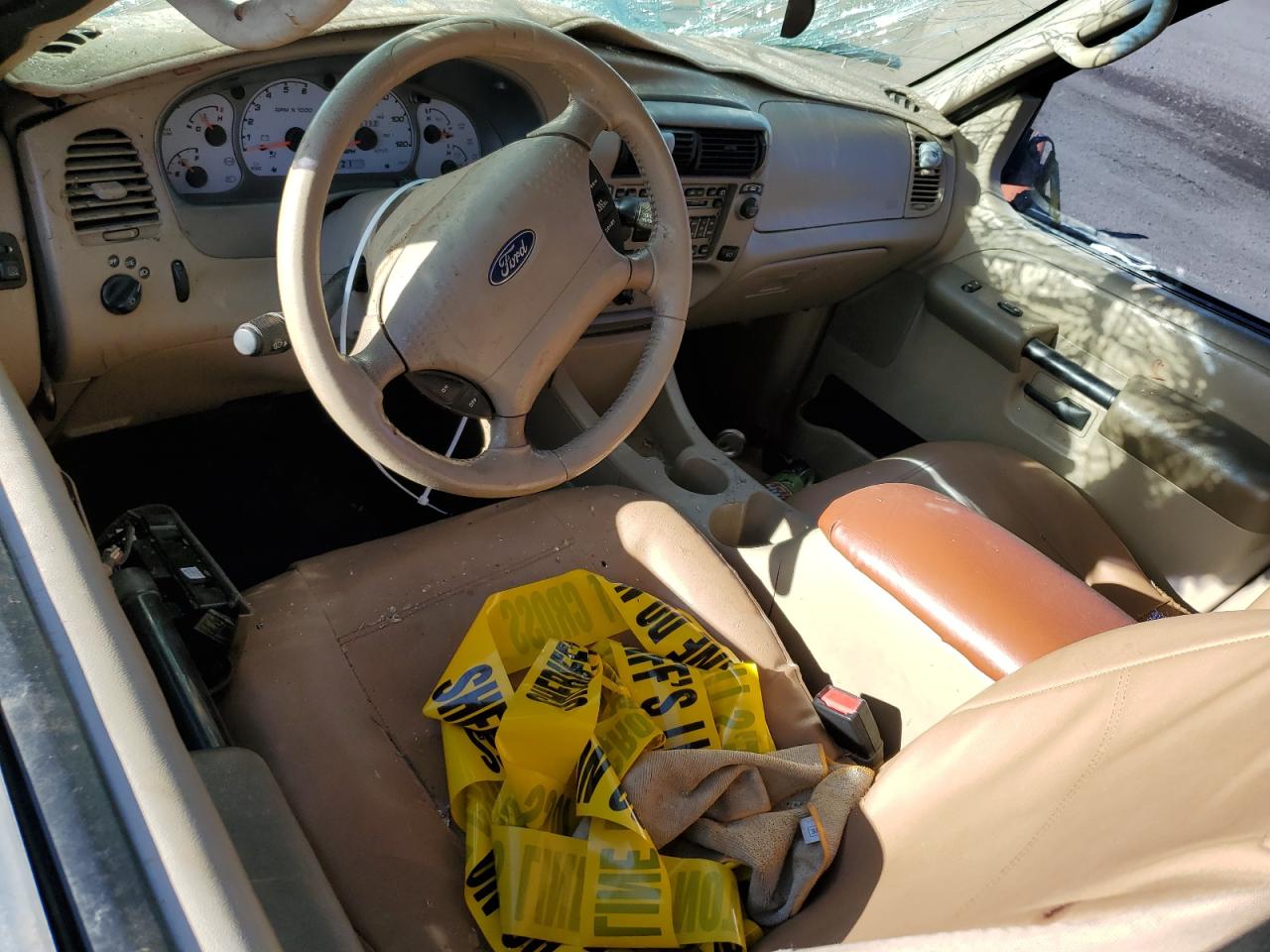 2003 Ford Explorer - Image 8