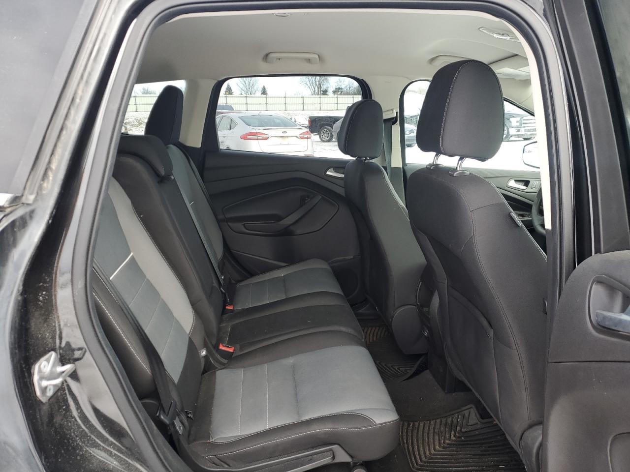 2014 Ford Escape - Image 11