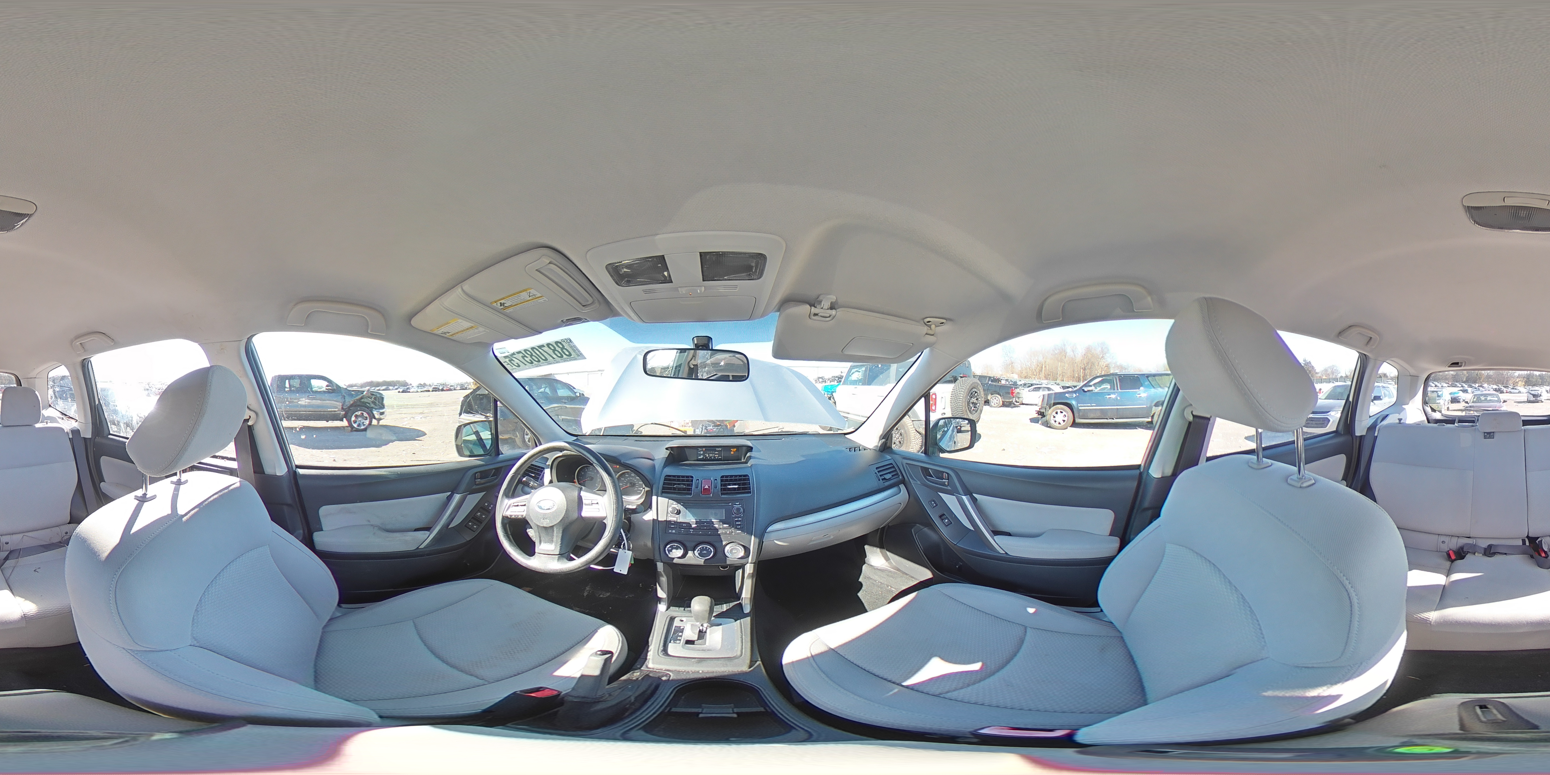 2015 Subaru Forester - Image 14