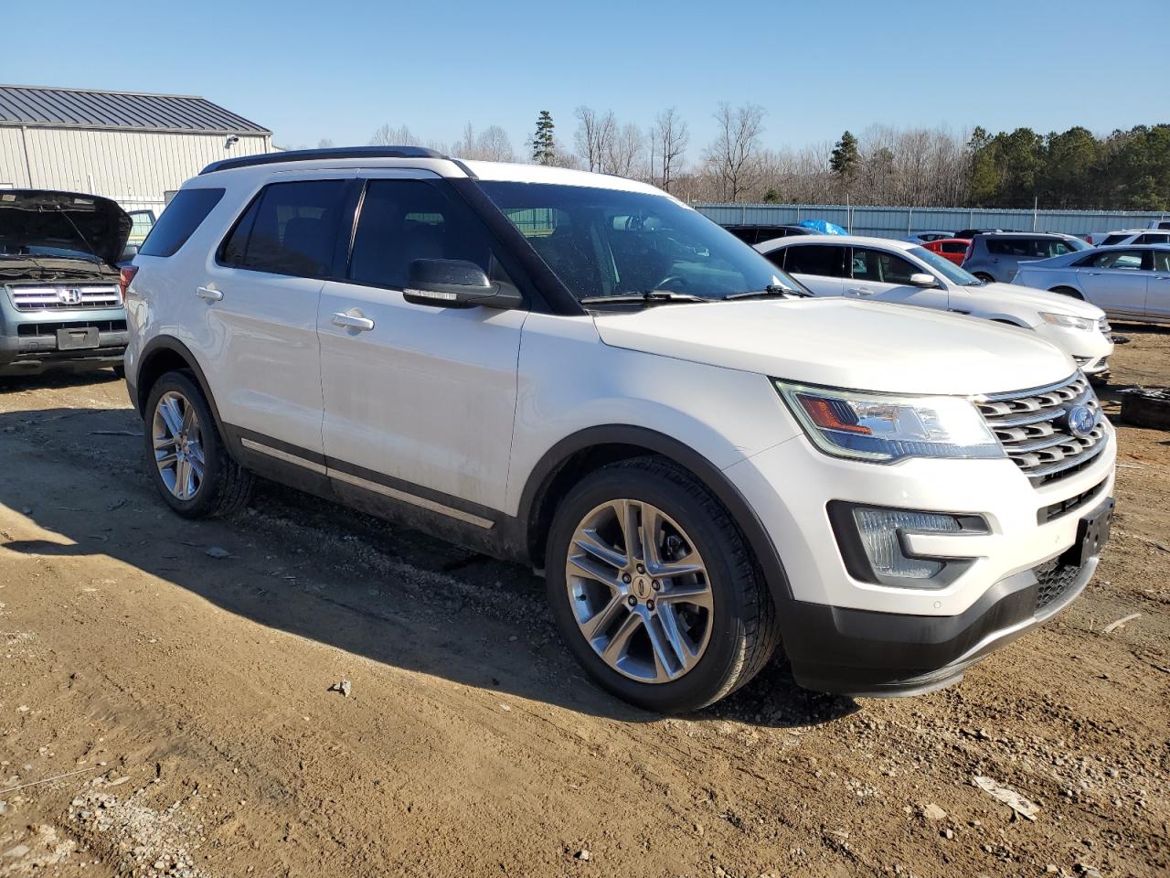 2016 Ford Explorer - Image 4