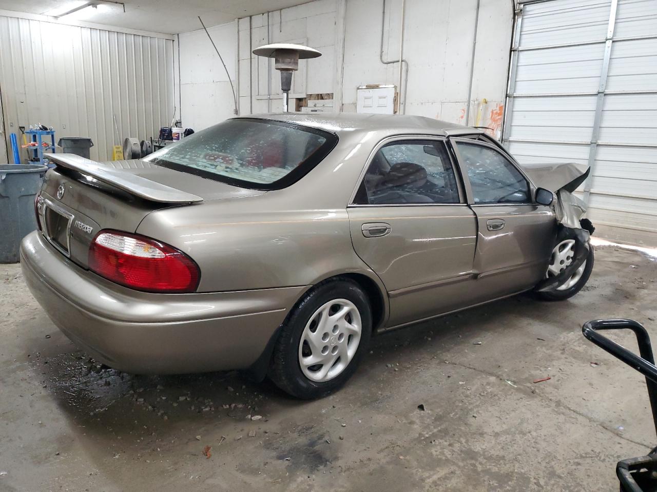 2000 Mazda 626 - Image 3