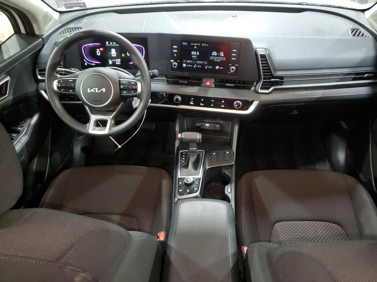 2024 Kia Sportage - Image 8