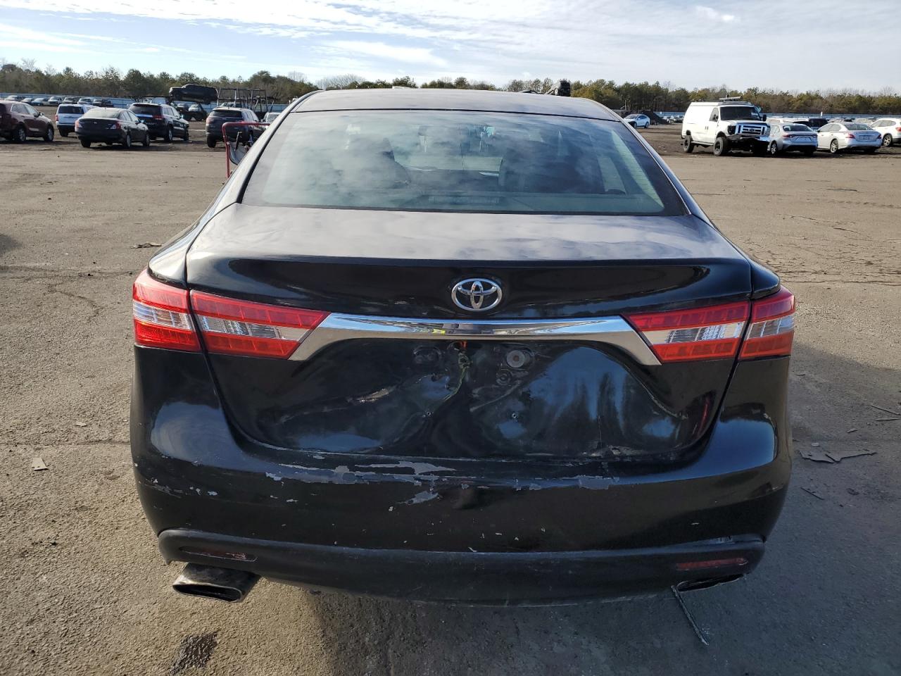2013 Toyota Avalon - Image 6