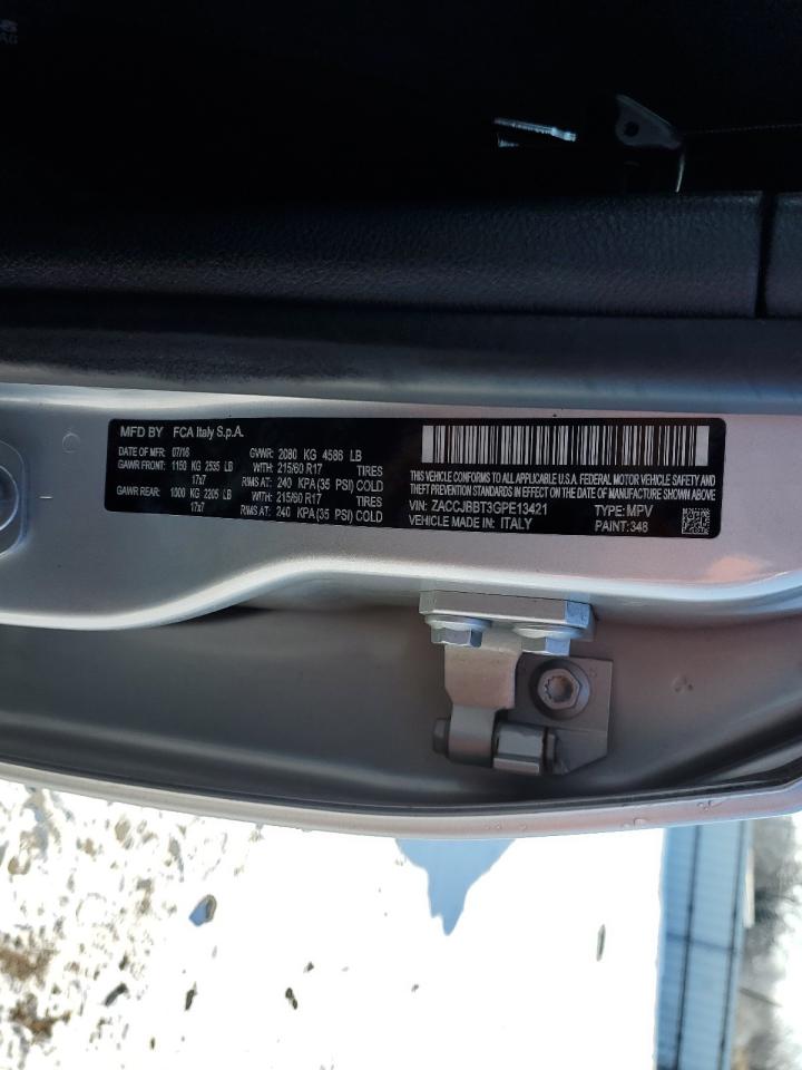2016 Jeep Renegade - Image 13