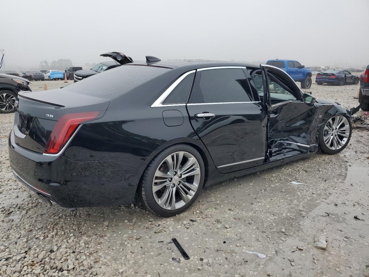 2018 Cadillac CT6 - Image 3