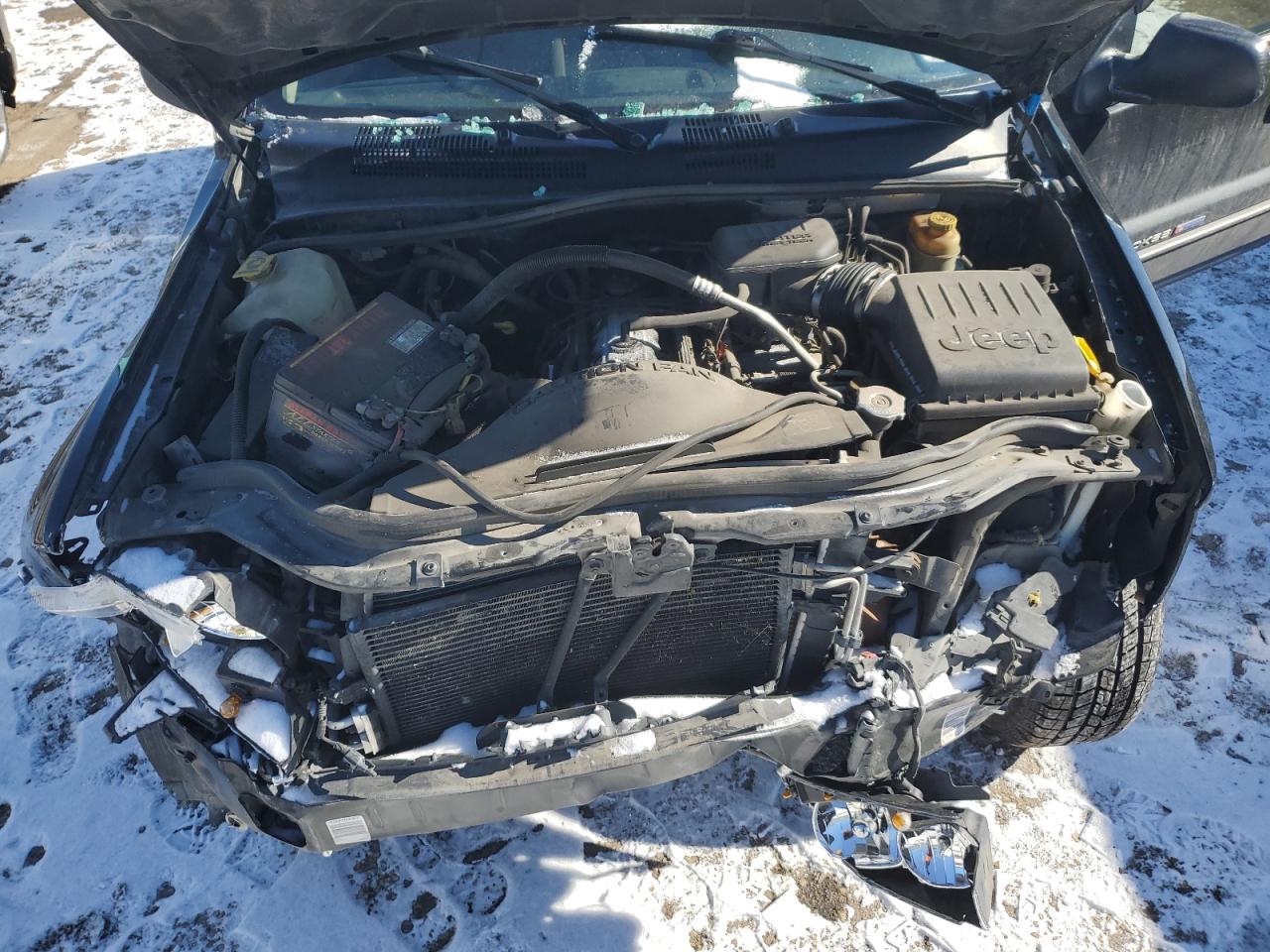 2004 Jeep Grand Cherokee - Image 14
