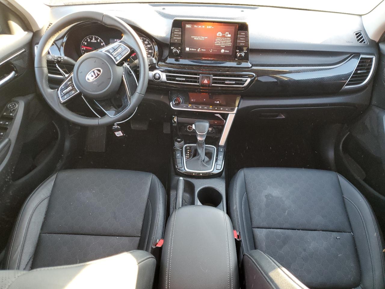 2021 Kia Seltos - Image 8