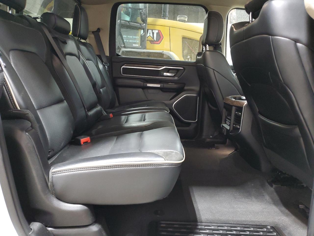 2020 RAM 1500 - Image 10