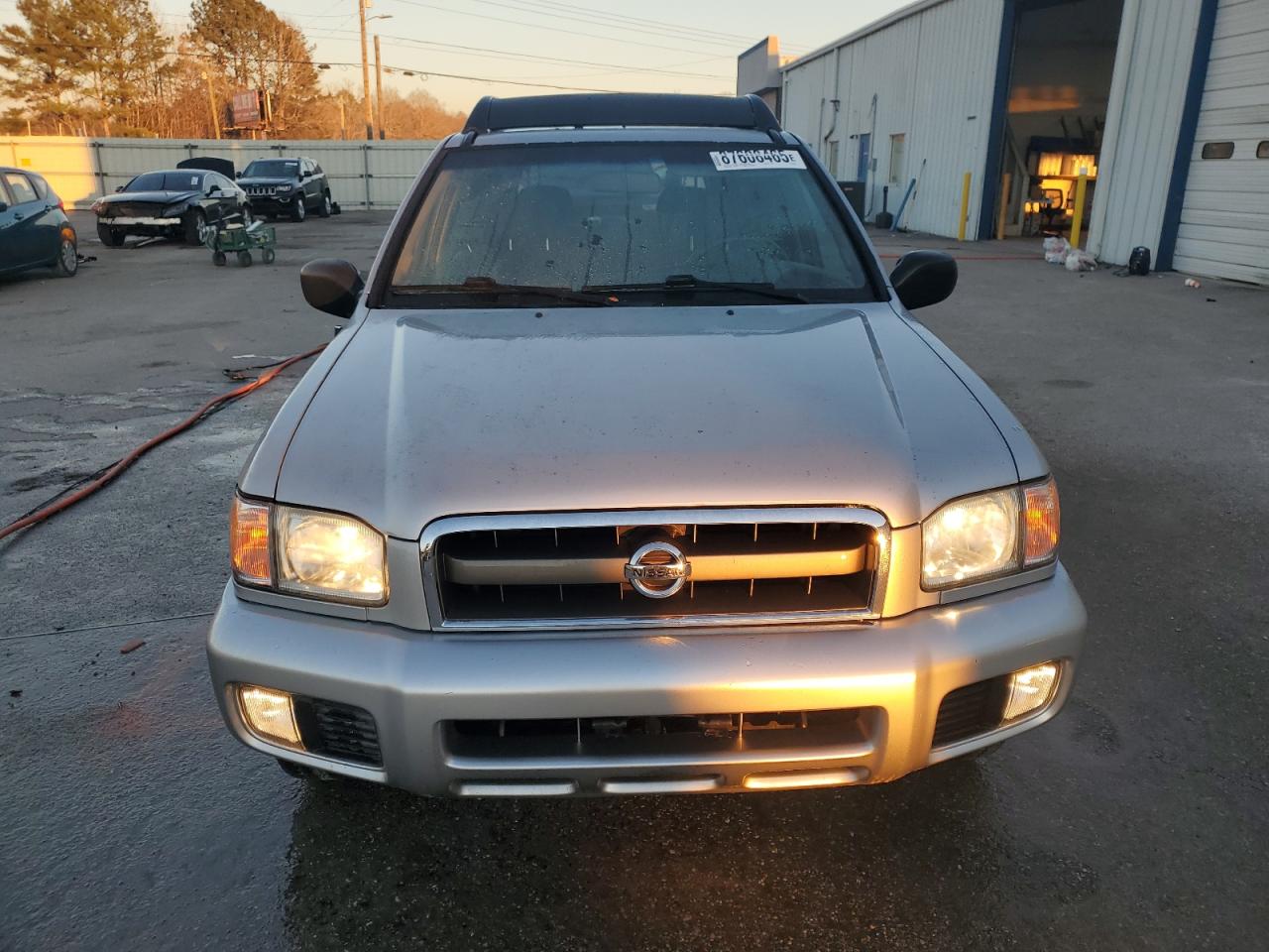 2002 Nissan Pathfinder - Image 5