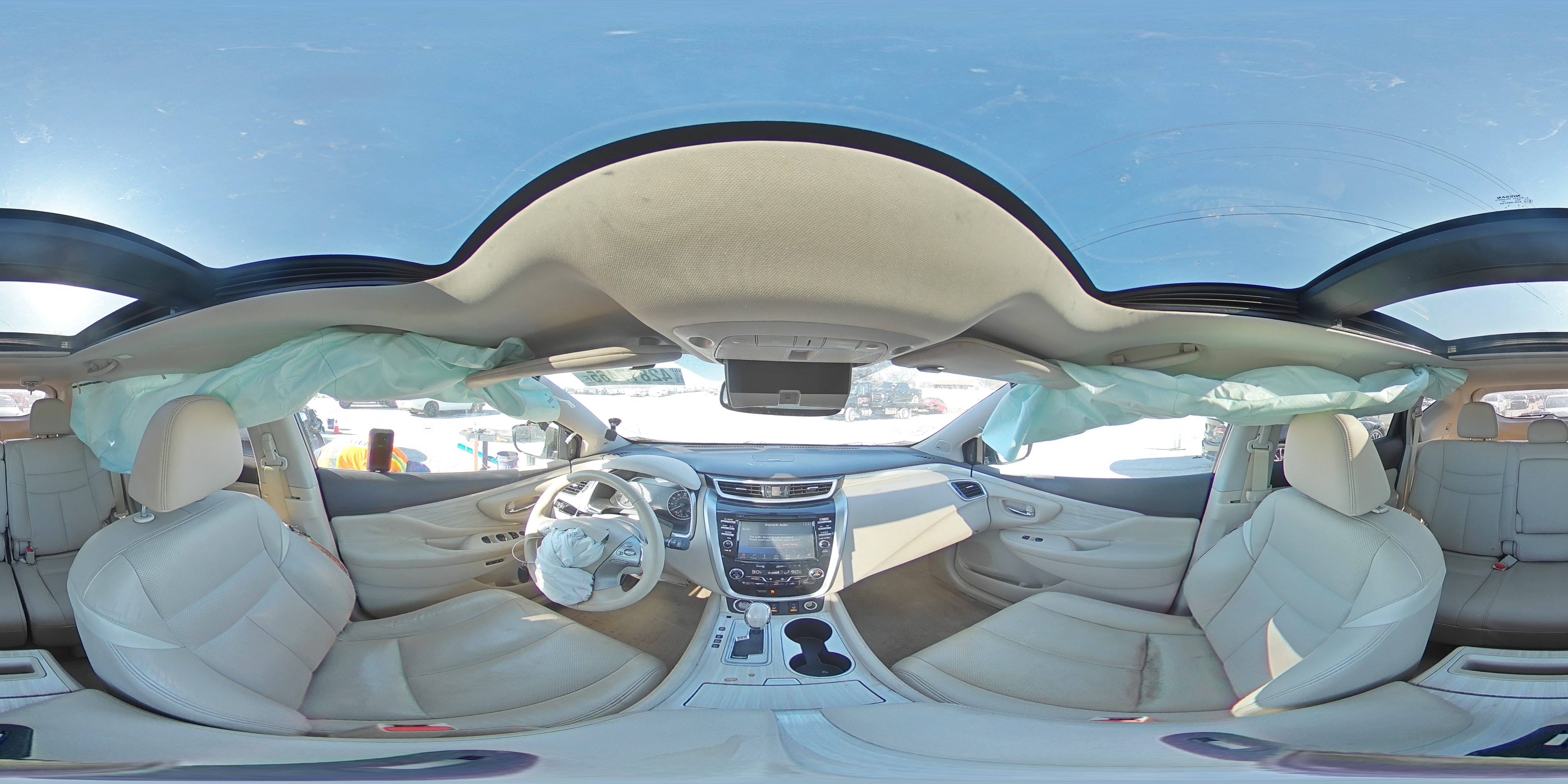 2015 Nissan Murano - Image 14
