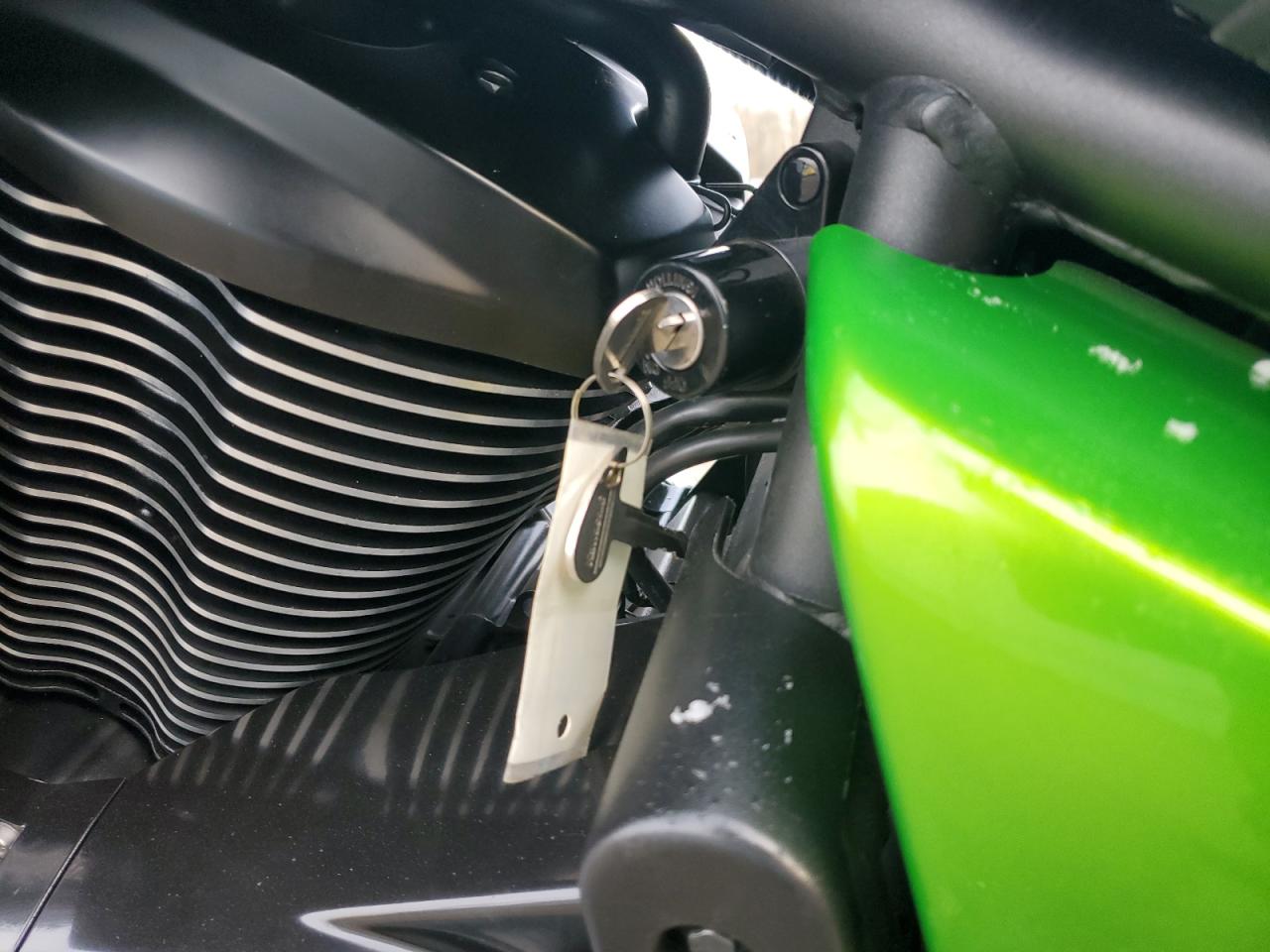 2014 Kawasaki Vn900 C VIN: JKAVN2C16EA058813 Lot: 41811035