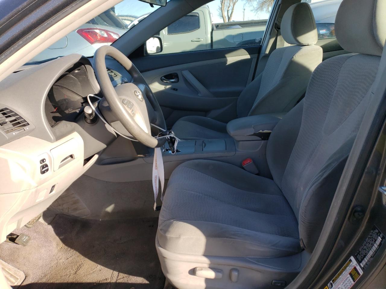 2011 Toyota Camry - Image 7