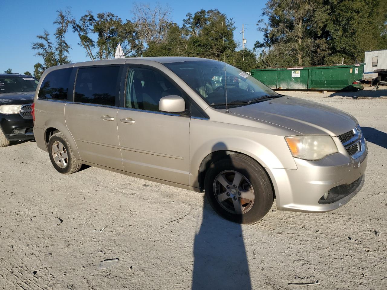 VIN 2C4RDGDG9DR502576 2013 DODGE CARAVAN no.4