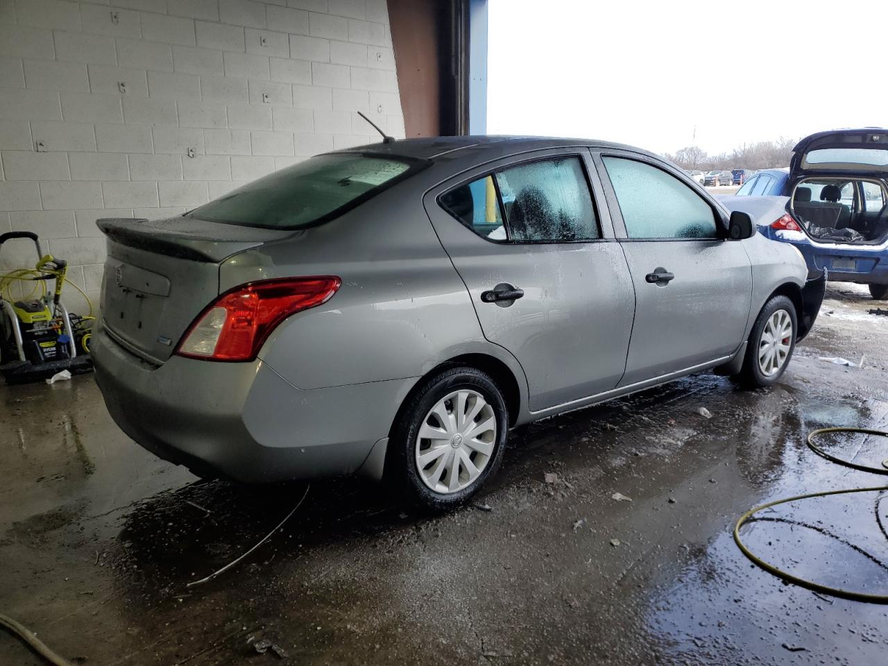 2014 Nissan Versa - Image 3