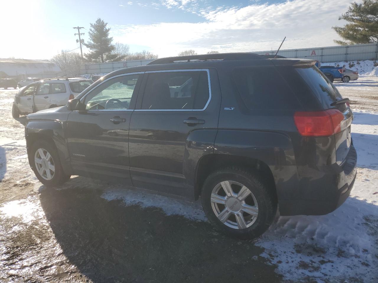 2015 GMC Terrain - Image 2