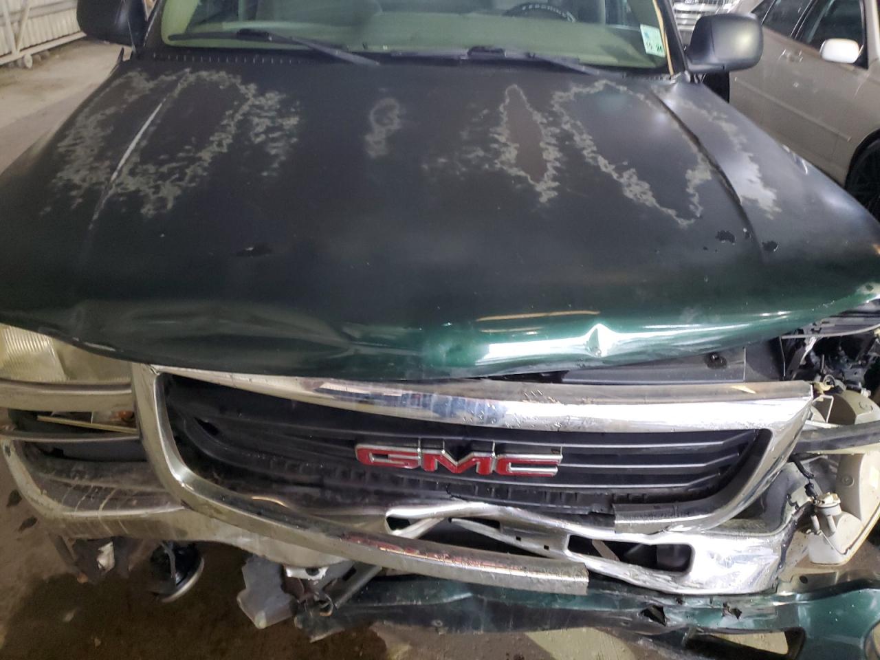 2005 GMC Sierra - Image 11