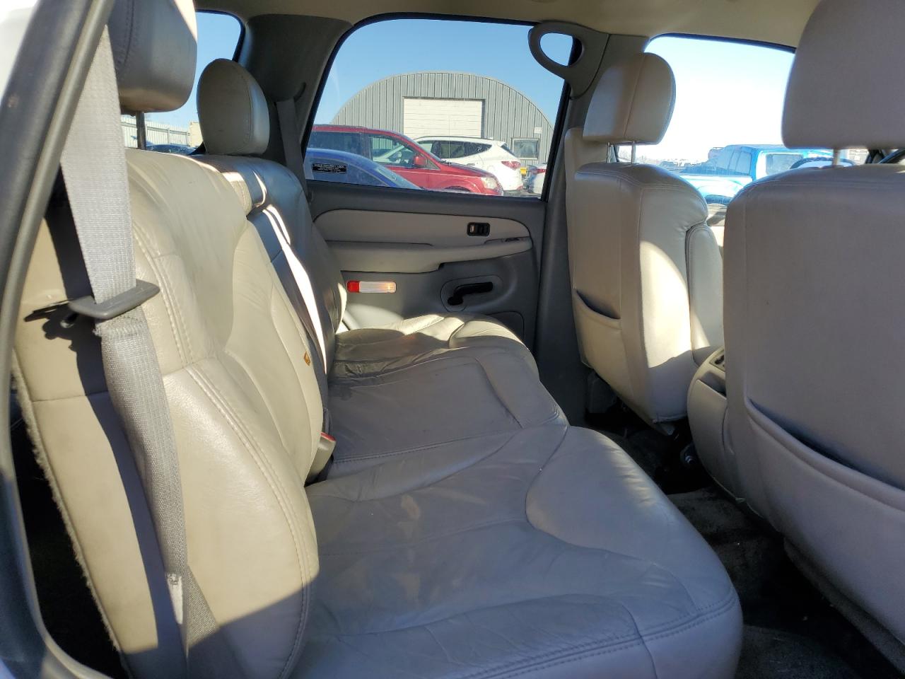 2001 GMC Yukon - Image 11