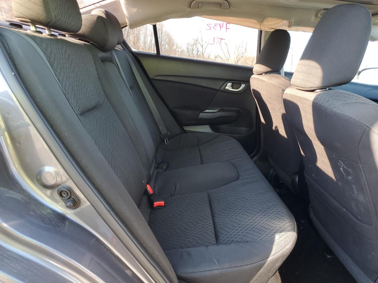 2015 Honda Civic - Image 11