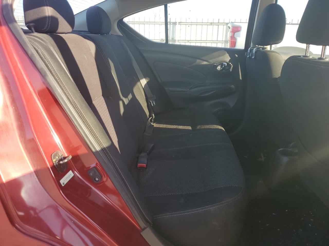 2018 Nissan Versa - Image 10