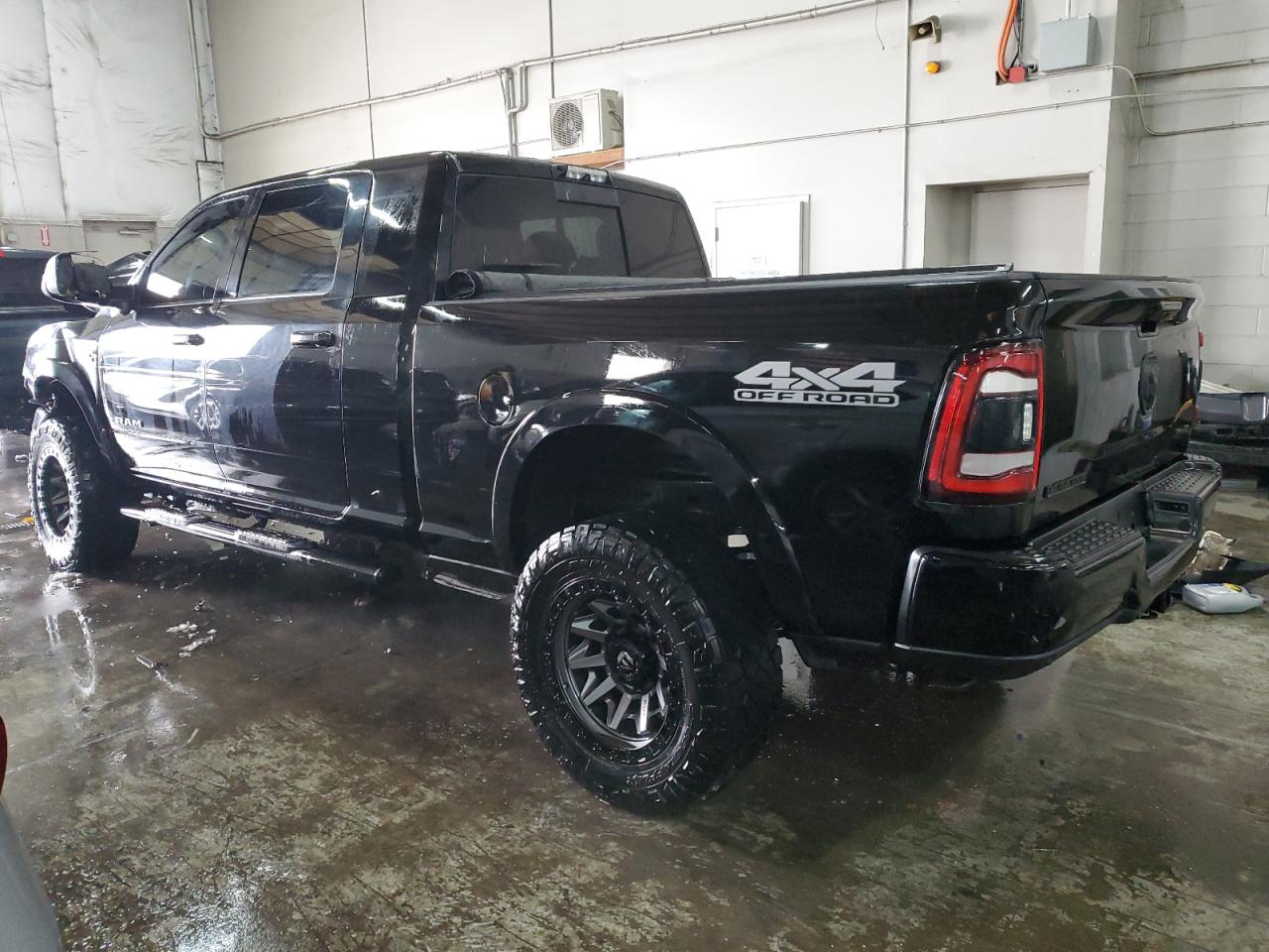 2021 RAM 2500 - Image 2