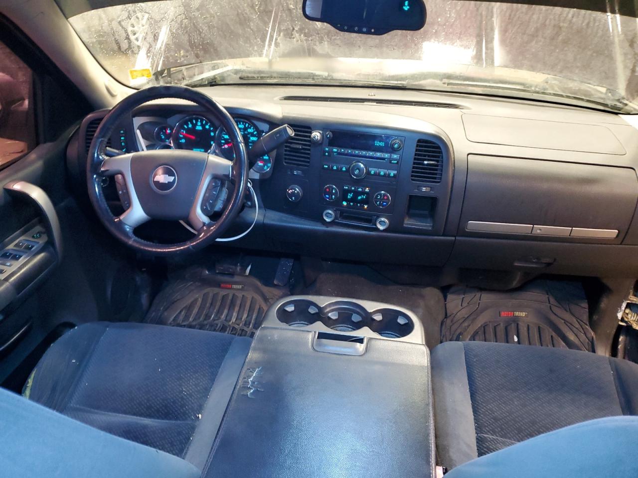 2008 Chevrolet Silverado - Image 8