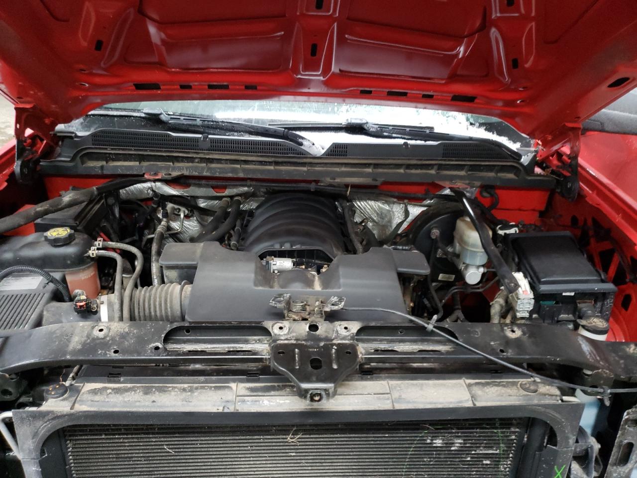 2016 Chevrolet Silverado - Image 11