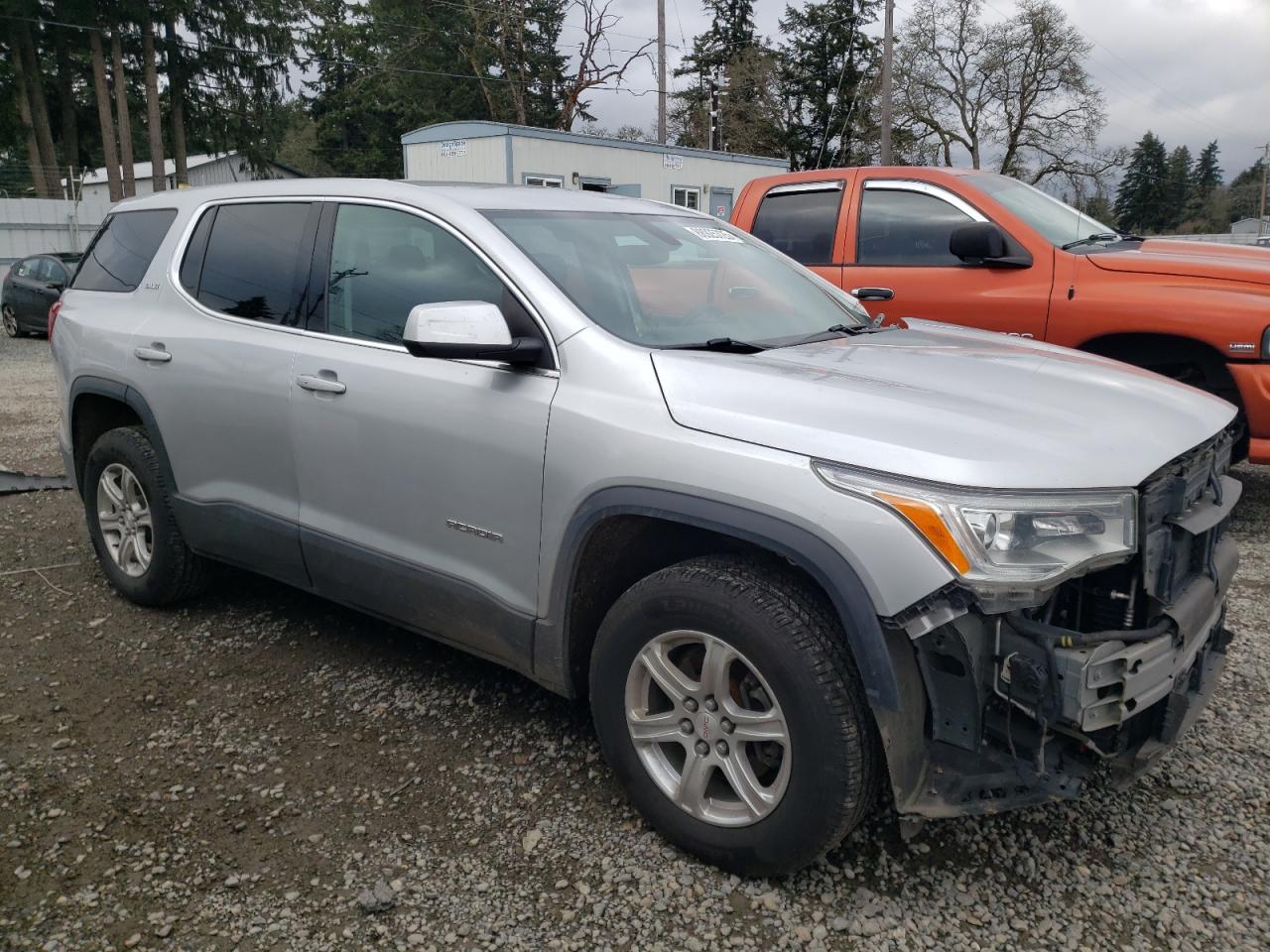 2017 GMC Acadia - Image 4