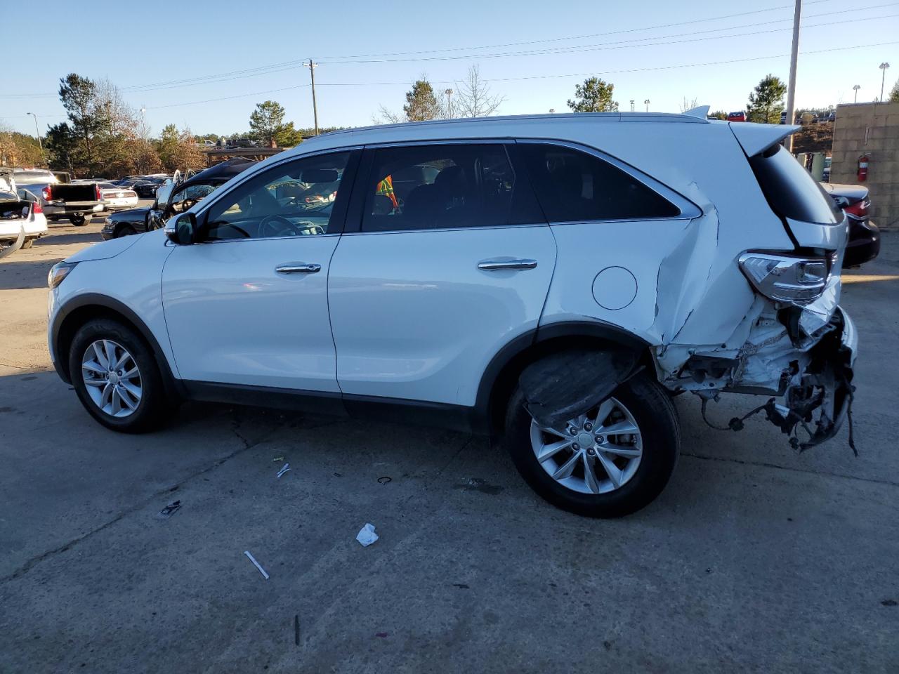 2017 Kia Sorento - Image 2