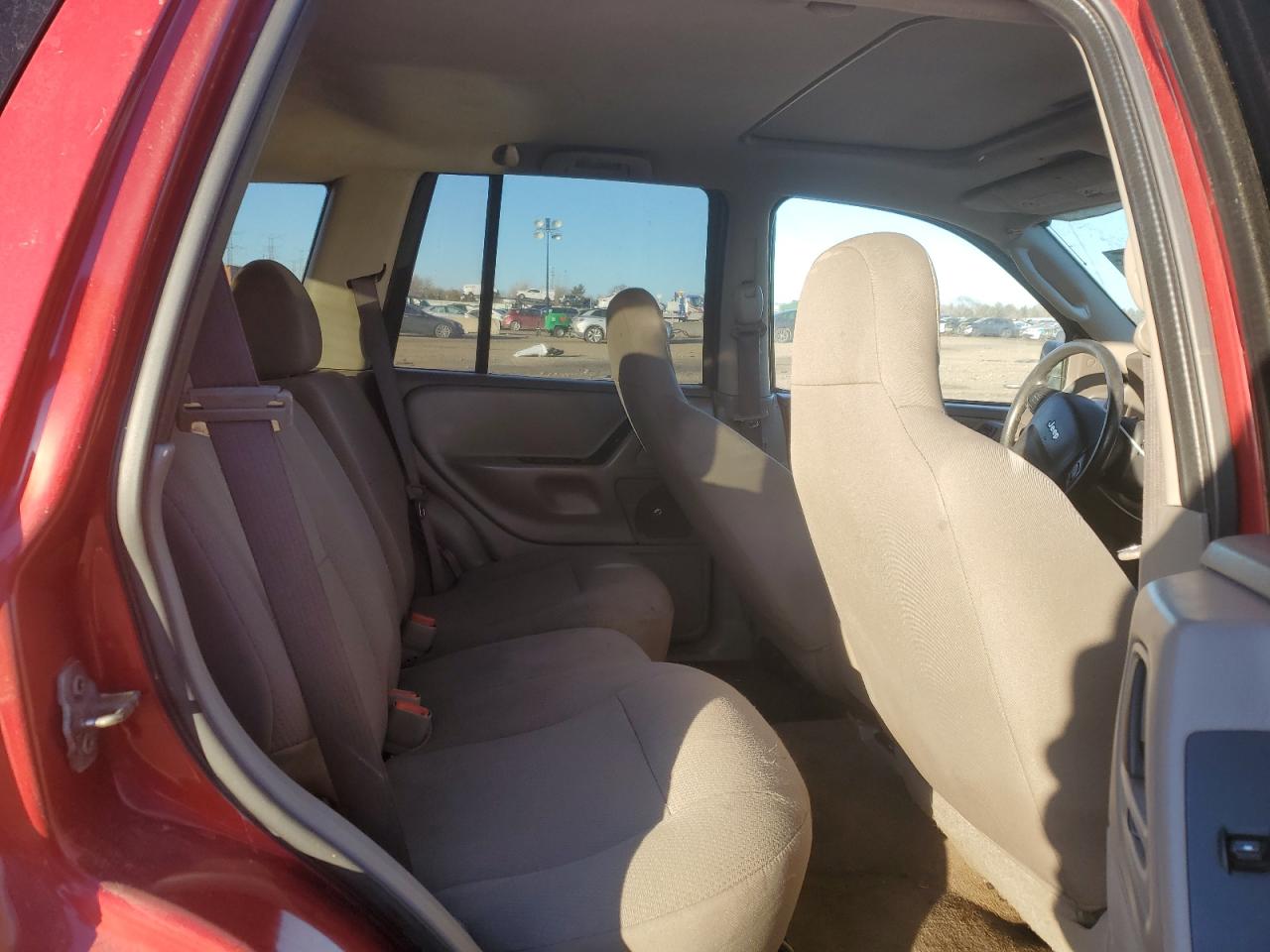 2003 Jeep Grand Cherokee - Image 10