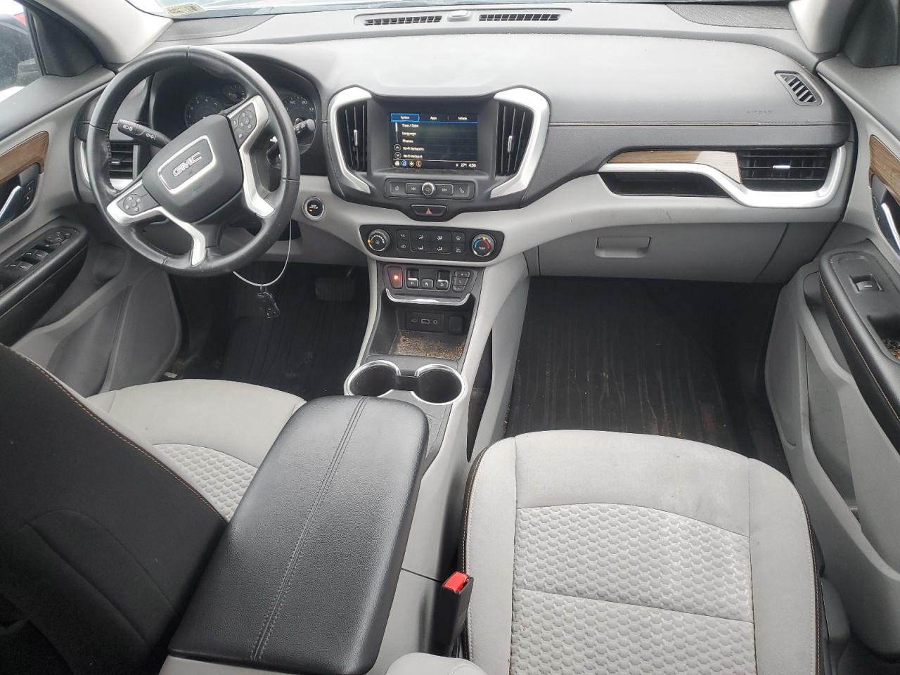2018 GMC Terrain - Image 8
