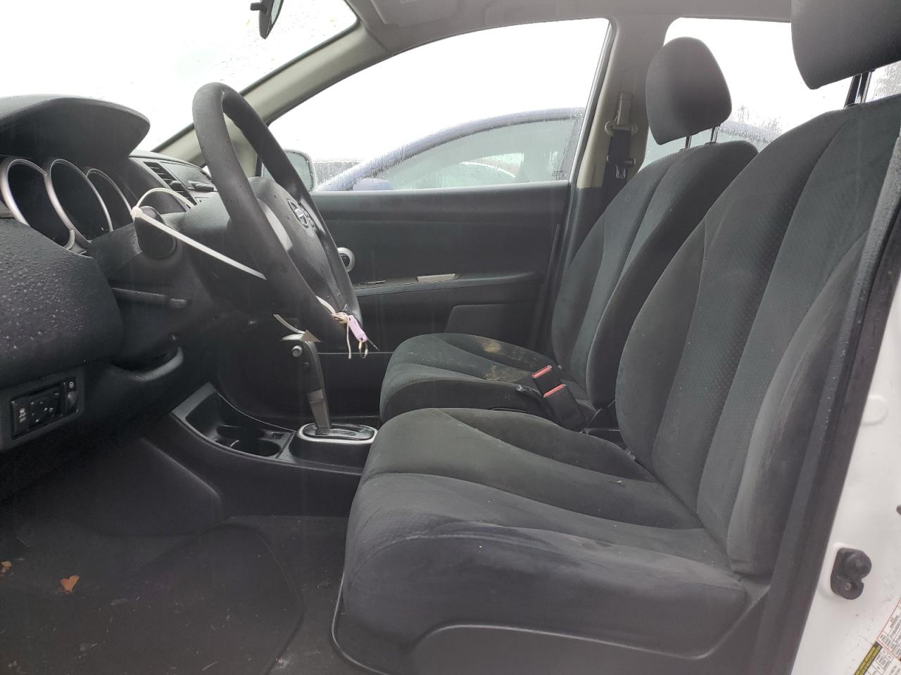 2011 Nissan Versa - Image 7