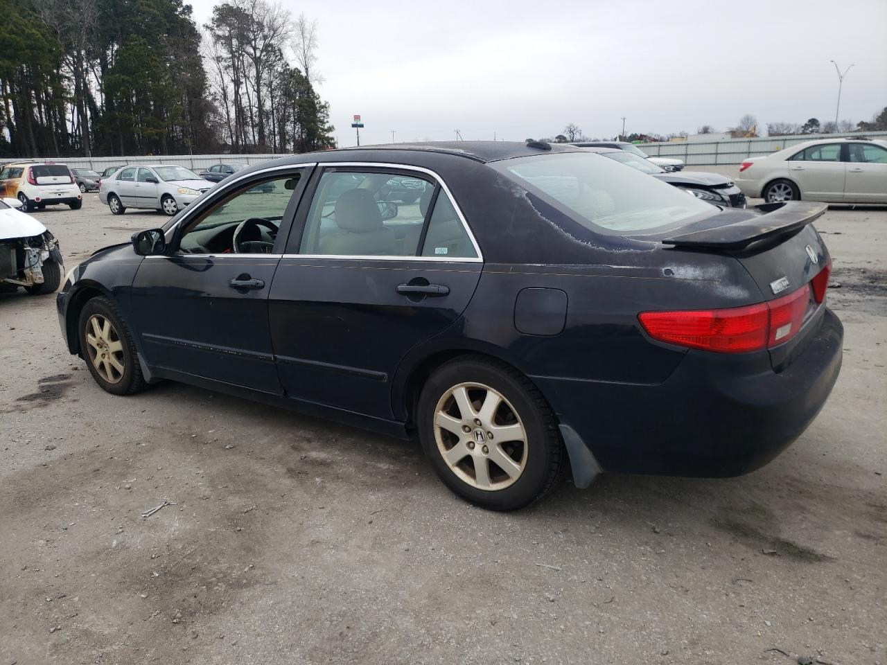 2005 Honda Accord - Image 2